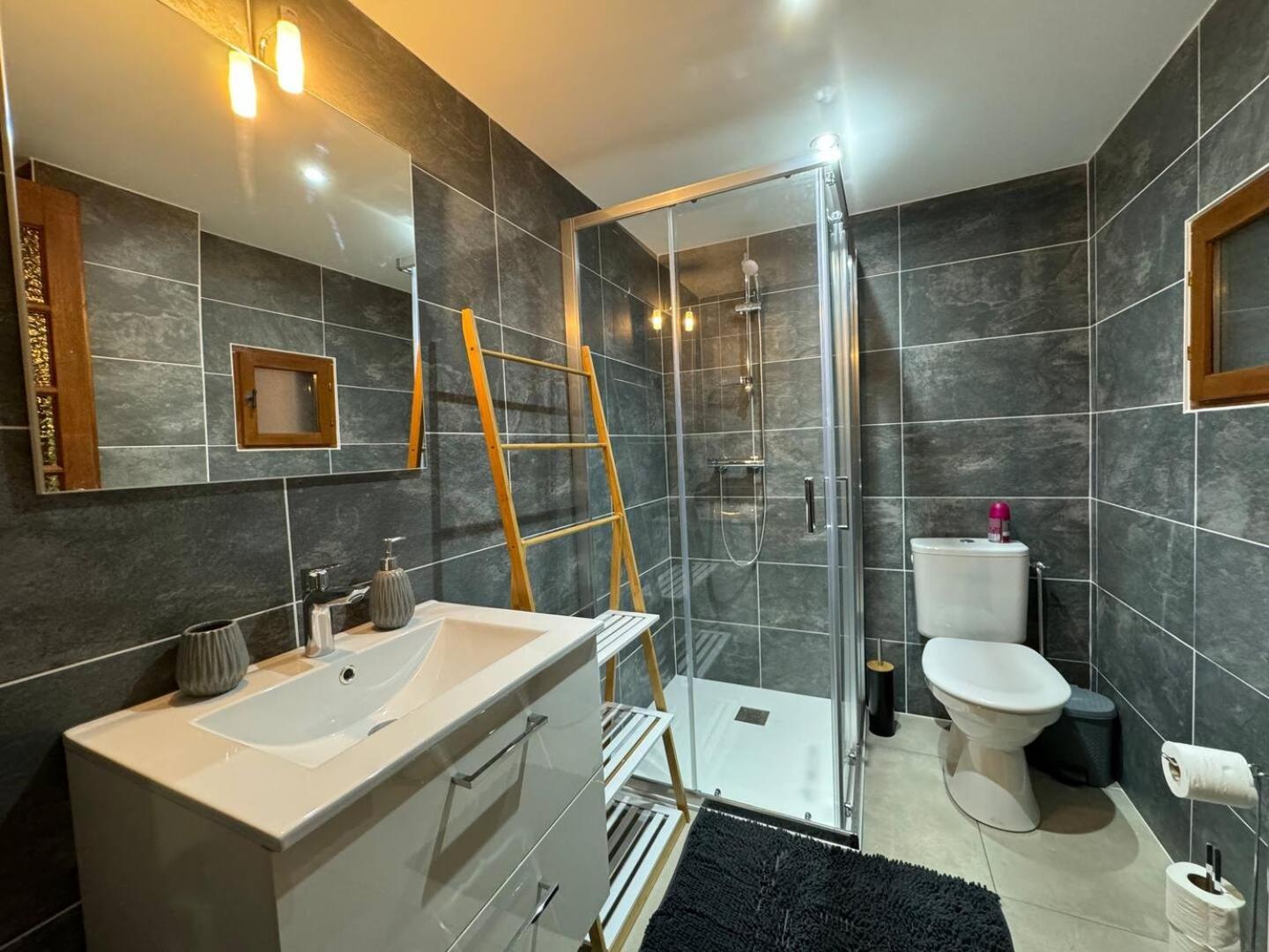 Les Chambres Tonics Montrevel-en-Bresse Kültér fotó